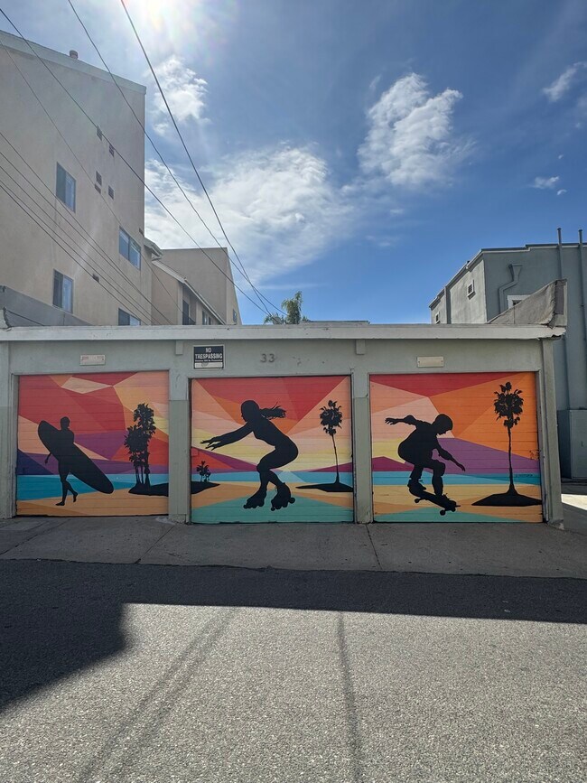 Building Photo - 33 Paloma Ave