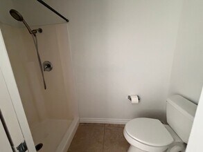 Building Photo - Appian Drive