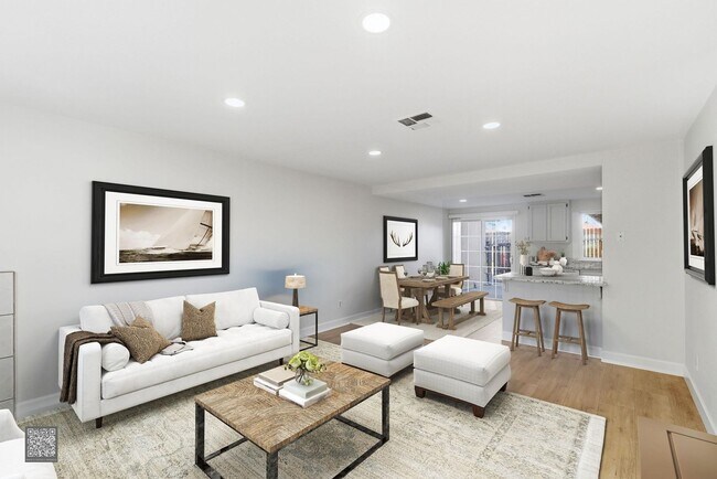 Building Photo - $1,000 Off First Month's Rent | 3-Bedroom Home with Detached 2-Car Garage, Fireplace & Private Patio