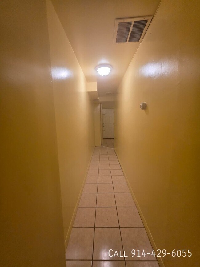 Building Photo - 89 Saratoga Ave