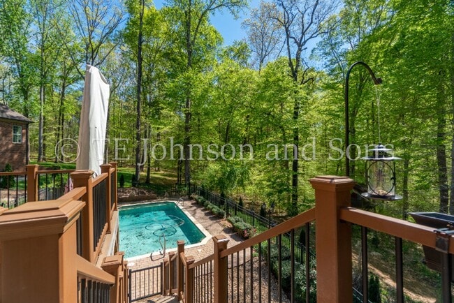 Building Photo - Luxury Living in Lewisville