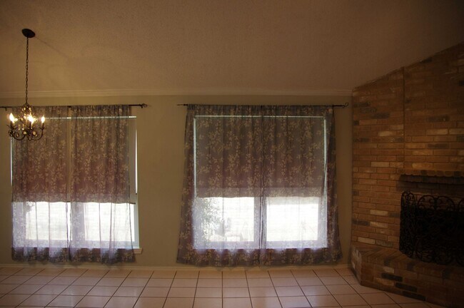 Building Photo - 8015 Forest Ash