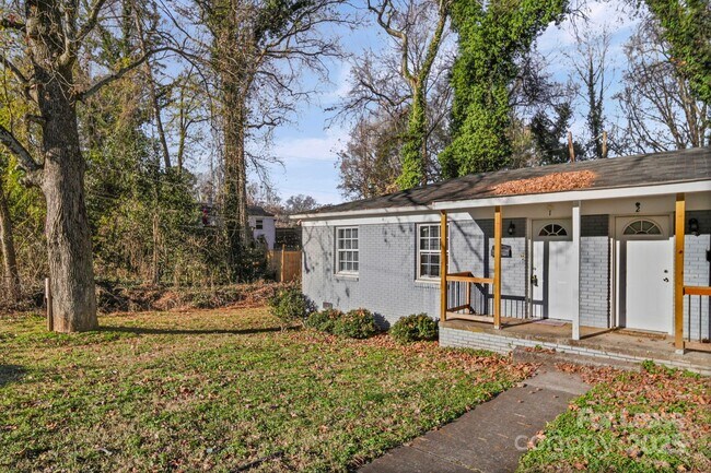 Building Photo - 2621 Druid Hls Wy