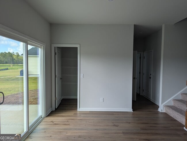 Building Photo - 115 Stillhouse Dr