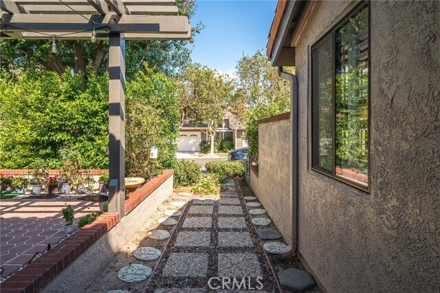 Building Photo - 23 Santa Rosa Ct