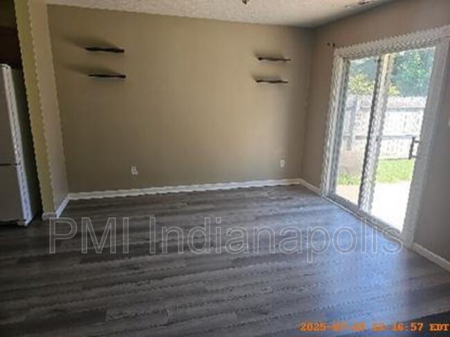 Building Photo - 13015 Wingstem Ct