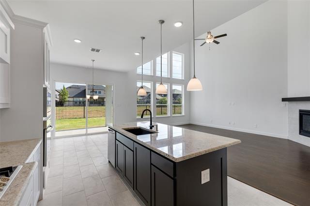 Building Photo - 13056 Risen Star Rd