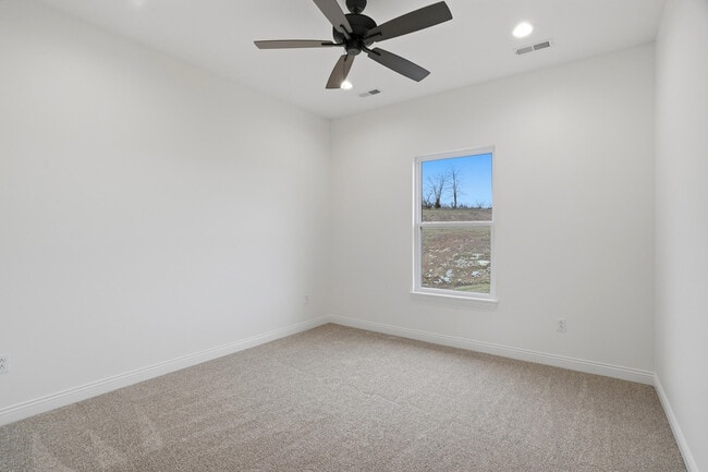 Building Photo - 2700 Easley Cabin Cir