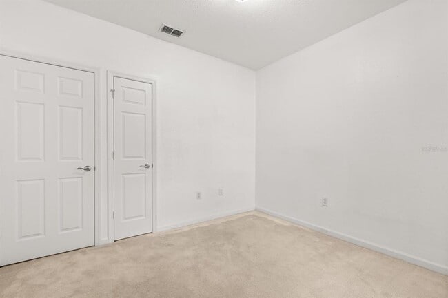 Building Photo - 409 Hilgard Cove