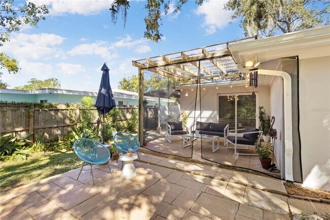 Building Photo - 1010 Bay Breeze Terrace