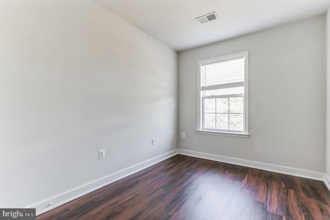 Building Photo - 6067 Ticket Way
