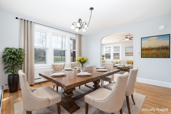 Building Photo - 971 Enfield St