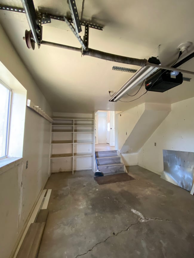 Building Photo - House in Duschesne for rent
