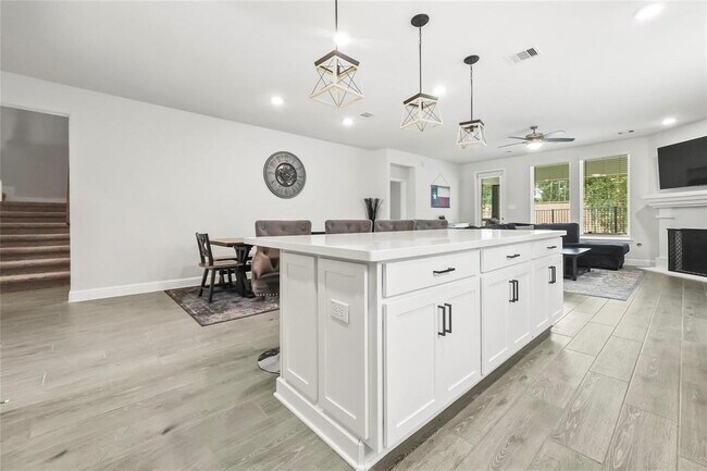 Building Photo - 7315 Honey Creek Ln