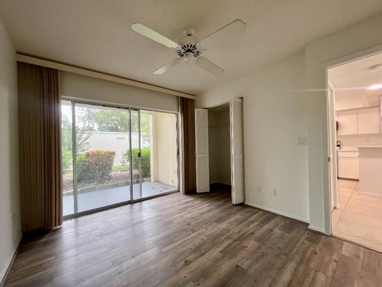 Building Photo - 431 Cerromar Ln