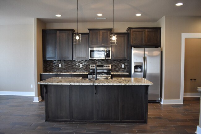Building Photo - 812 N Malbec Rd