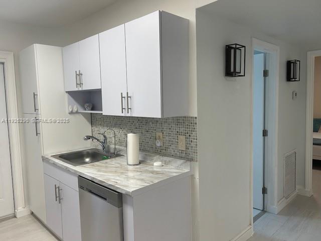 Building Photo - 245 189th Terrace