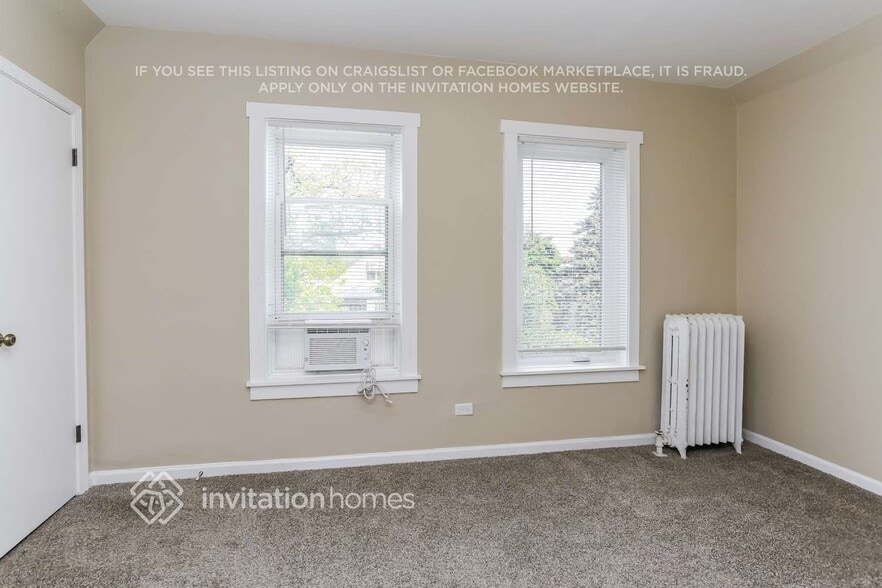 Building Photo - 835 Marengo Ave