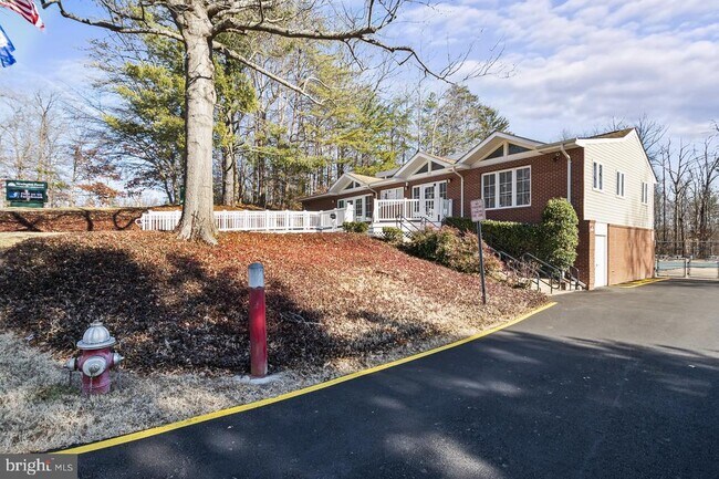 Building Photo - 8315 Brookvale Ct