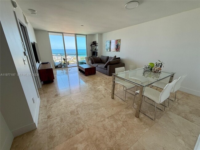 Building Photo - 90 Alton Rd