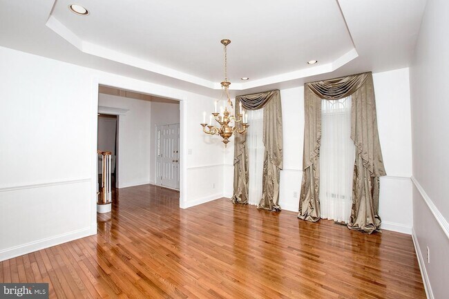 Building Photo - 189 Christopher Dr