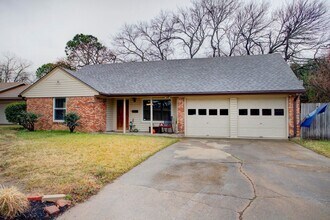 Building Photo - 4 Bd, 2 Ba for Lease | N. Arlington