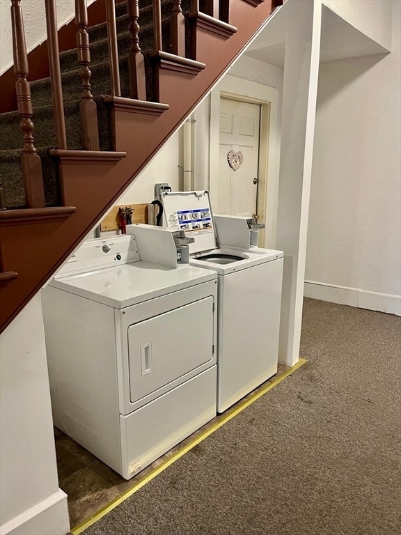 Building Photo - 277 W Elm St