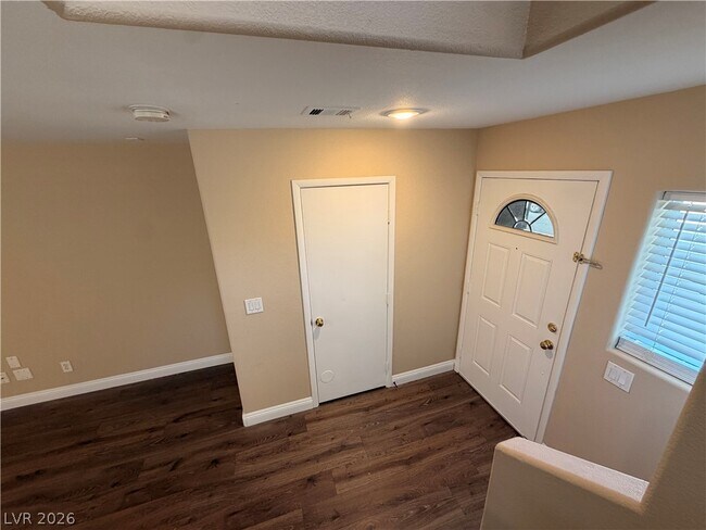 Building Photo - 8324 W Sapphire St