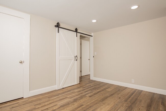 Building Photo - 676 Hanford St