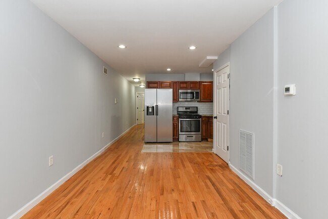 Building Photo - 499 Ocean Ave