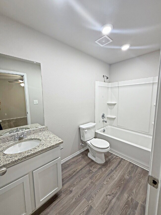 Building Photo - 254 Marigold Pl