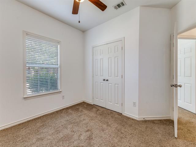 Building Photo - 682 Crockett Dr