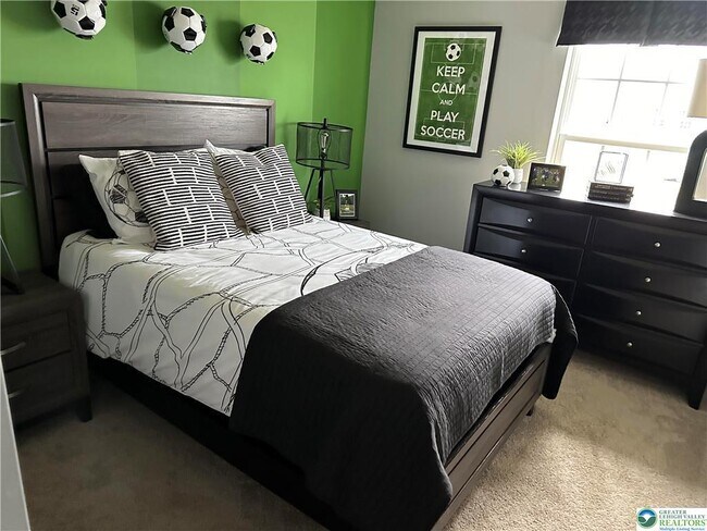 Building Photo - 1253 Susan Cir