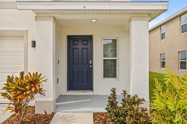 Building Photo - 16847 Delia St