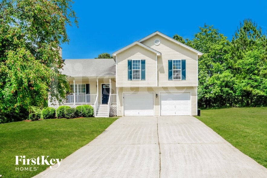 Primary Photo - 305 Carly Ct