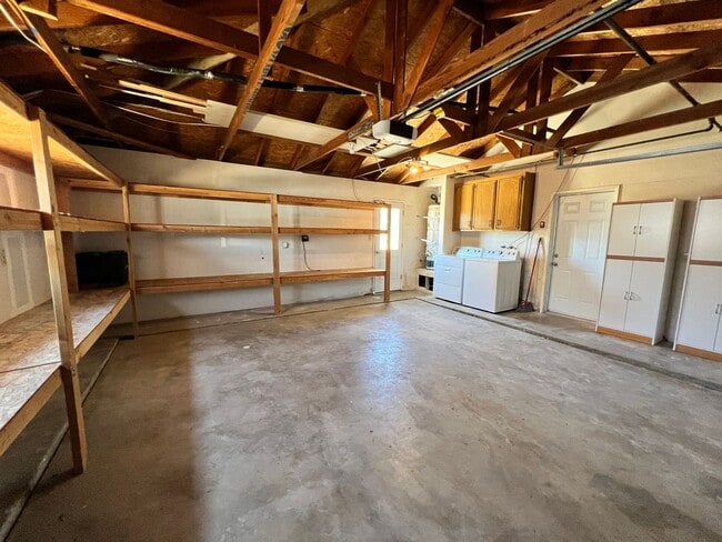 Building Photo - Beautiful Home 3BR/2Bath  on Bear Valley Springs Valley Floor