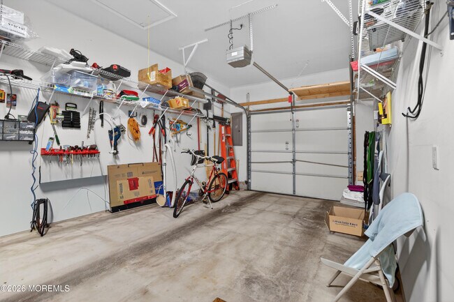 Building Photo - 2 Winkle Ct