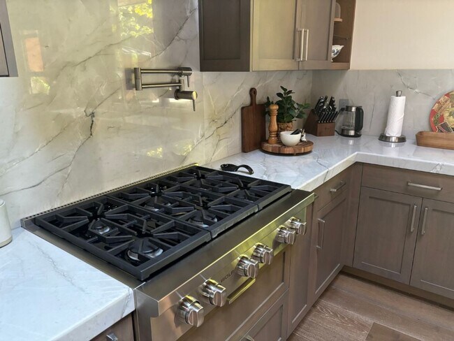 Building Photo - Winter Season Rental - The Estates in Incline Village, Nevada