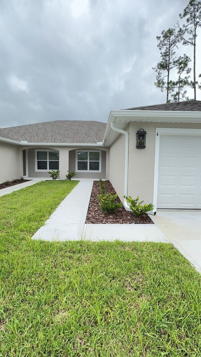 Primary Photo - new 4BR duplex