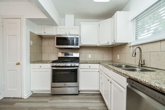 Building Photo - 3914 Childress St