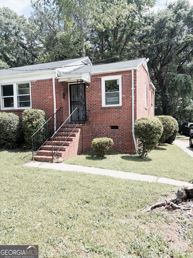 Primary Photo - 1782 Cahoon St SW