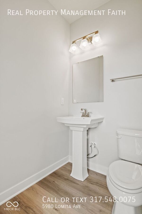 Building Photo - 5980 Lomita Ave