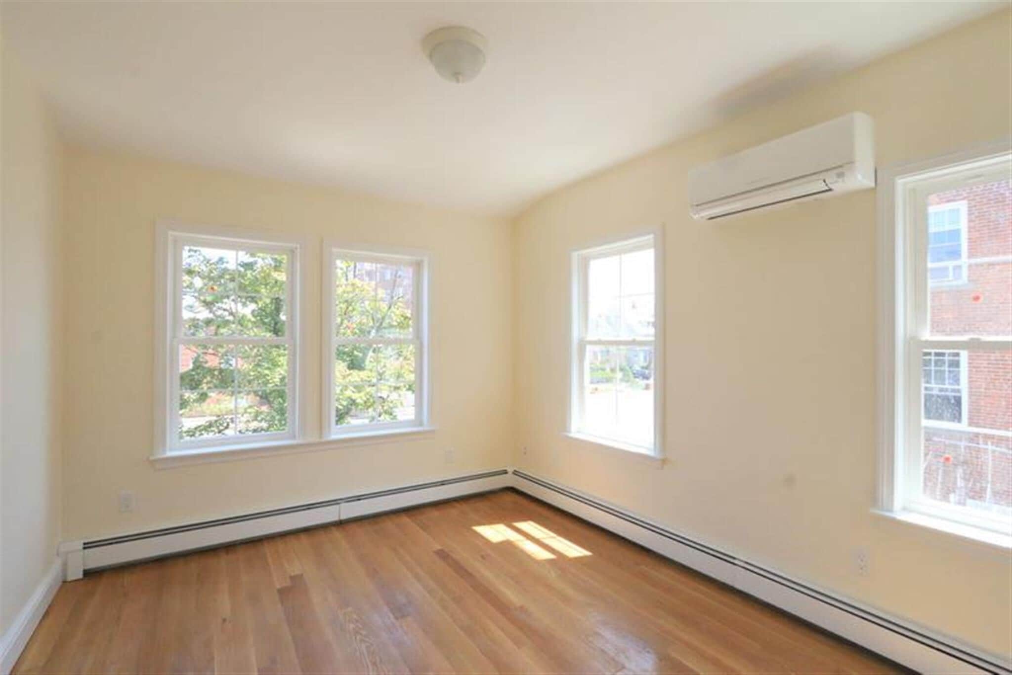 Building Photo - 220 Massachusetts Ave