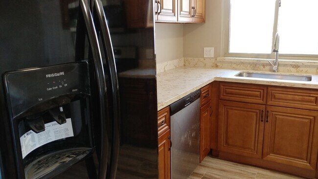 Building Photo - AMAZING Updated 3 Bedroom/2 Bath Home in Good School Area! - BERRYESSA