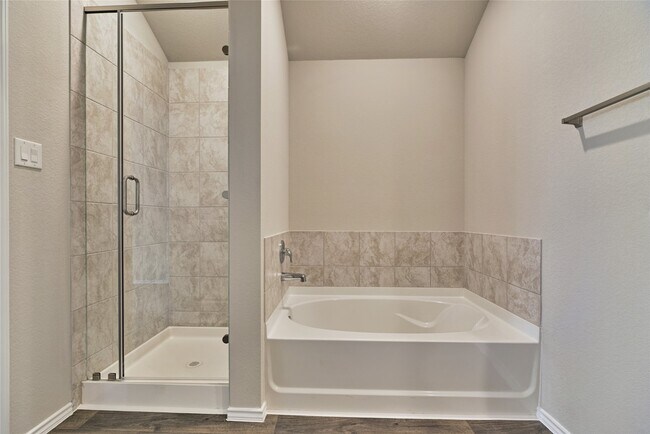 Building Photo - 13868 Rock Island Trl