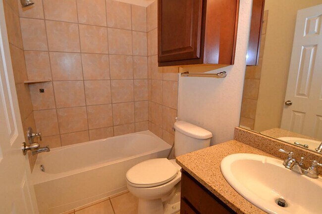 Building Photo - 6606 Cadogan Ct