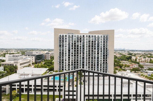 Building Photo - 5300 Paseo Blvd
