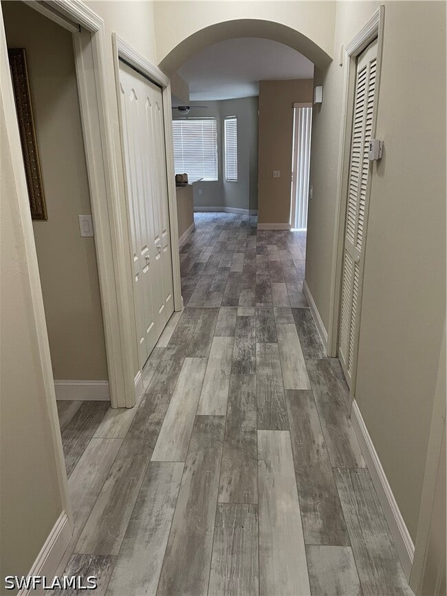 Building Photo - 3780 Sawgrass Way