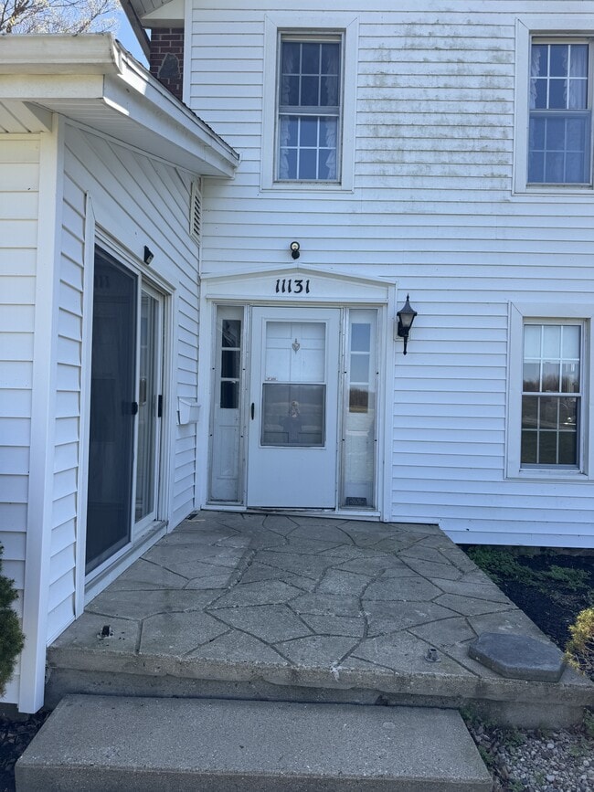Building Photo - 11131 Union Rd