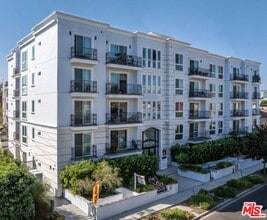 Building Photo - 1237 S Holt Ave